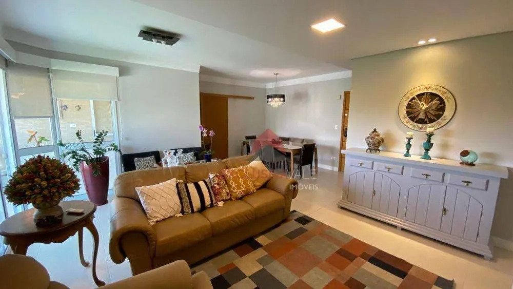 Apartamento, 3 quartos, 121 m² - Foto 4