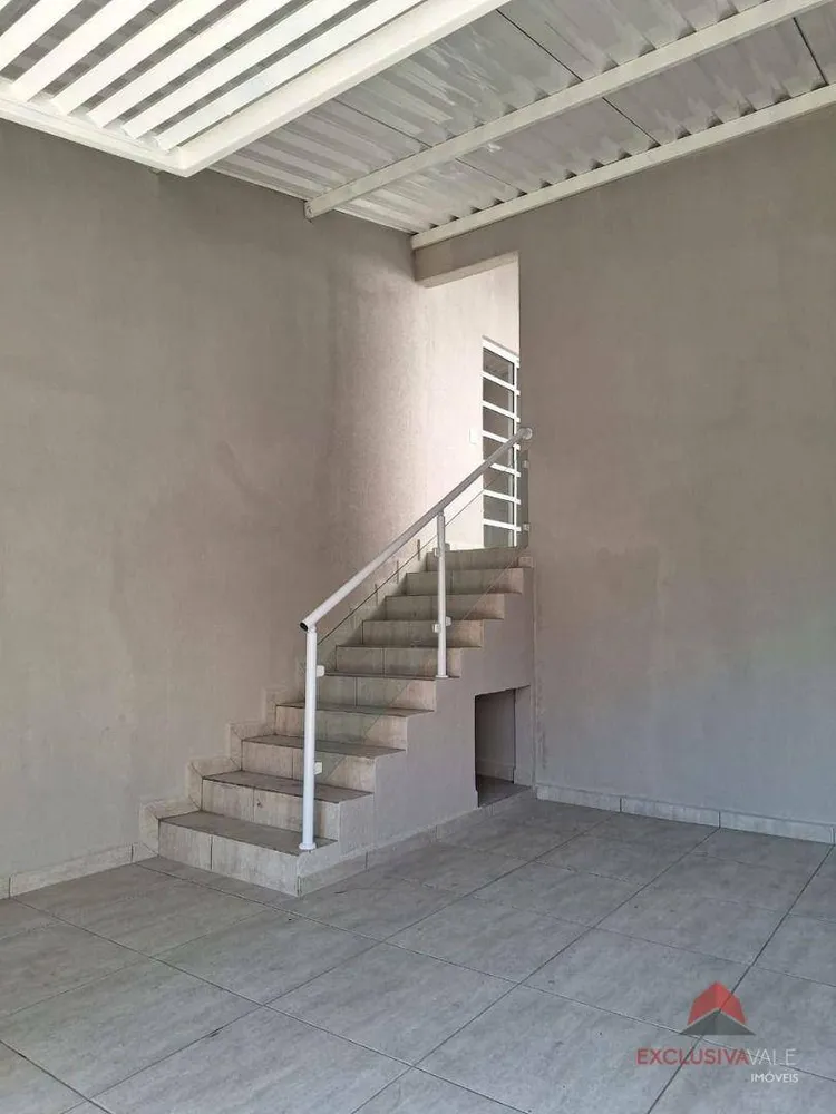 Casa, 3 quartos, 220 m² - Foto 1