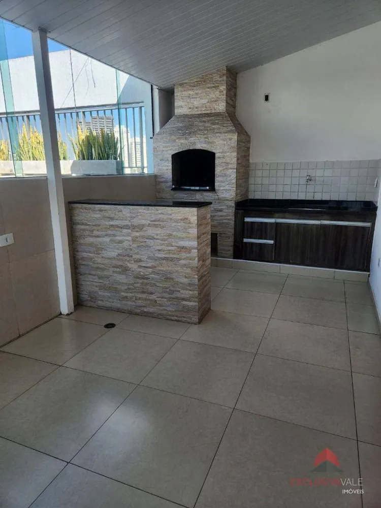 Cobertura, 3 quartos, 254 m² - Foto 3