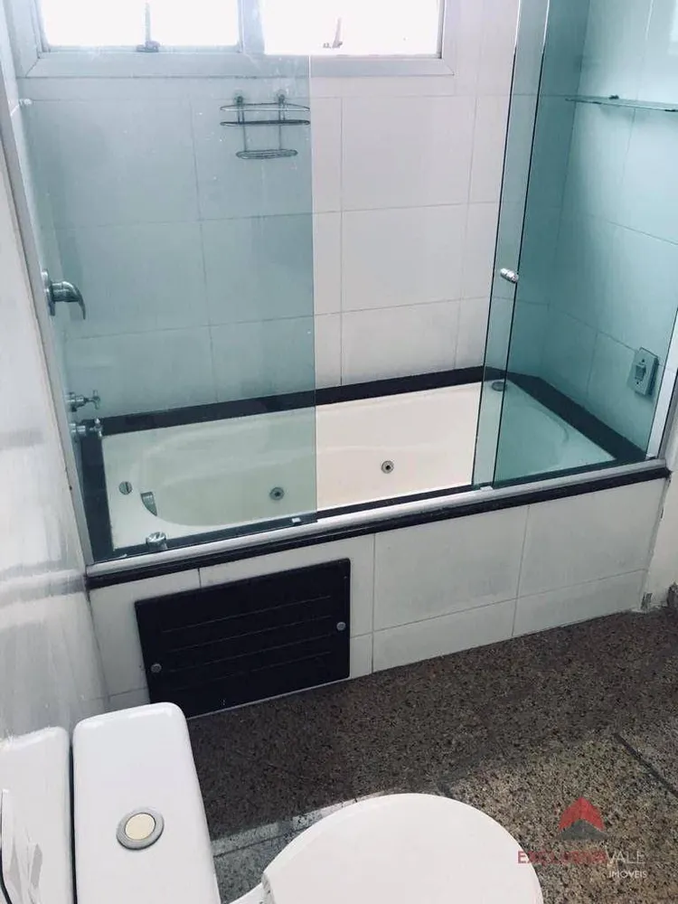 Cobertura, 3 quartos, 254 m² - Foto 1