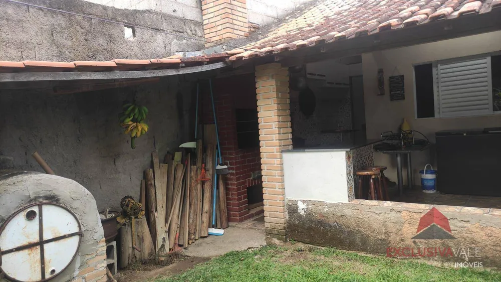 Chácara, 3 quartos, 2340 m² - Foto 4