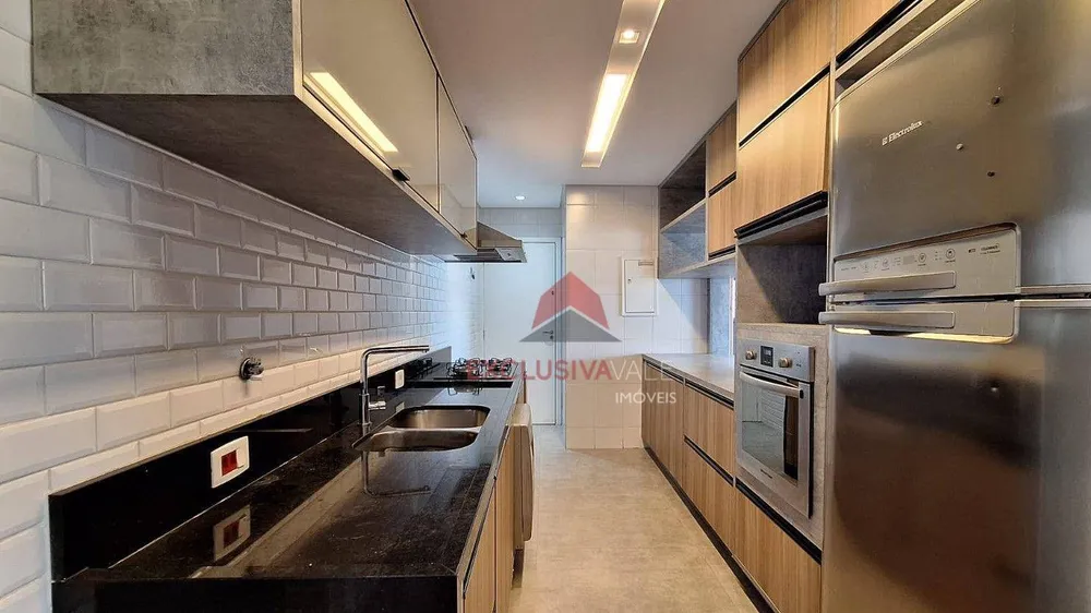 Apartamento, 3 quartos, 157 m² - Foto 2