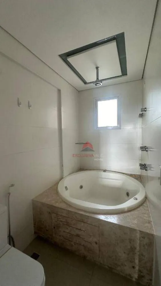 Apartamento, 3 quartos, 142 m² - Foto 1