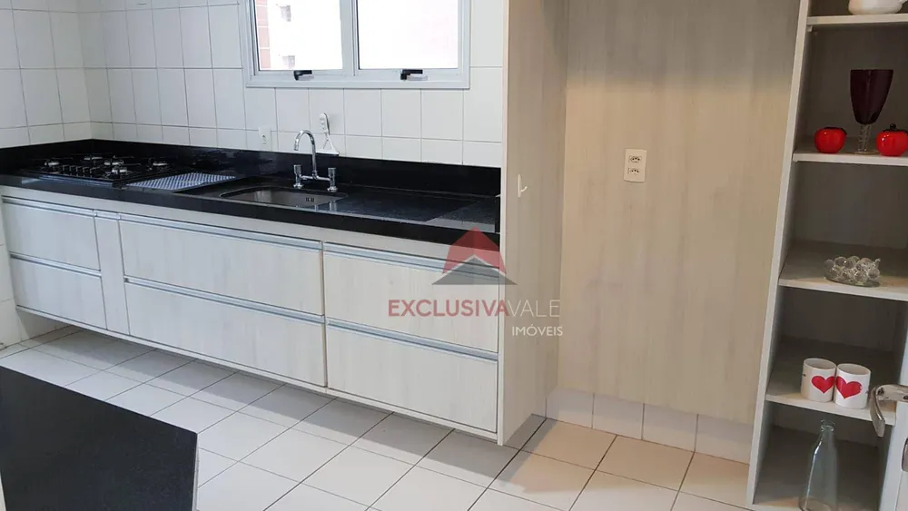 Apartamento, 3 quartos, 147 m² - Foto 2