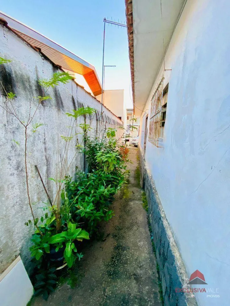 Casa, 3 quartos, 182 m² - Foto 2