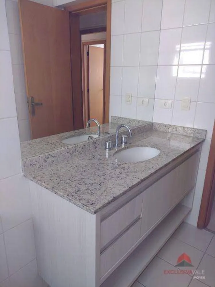 Cobertura, 4 quartos, 240 m² - Foto 3