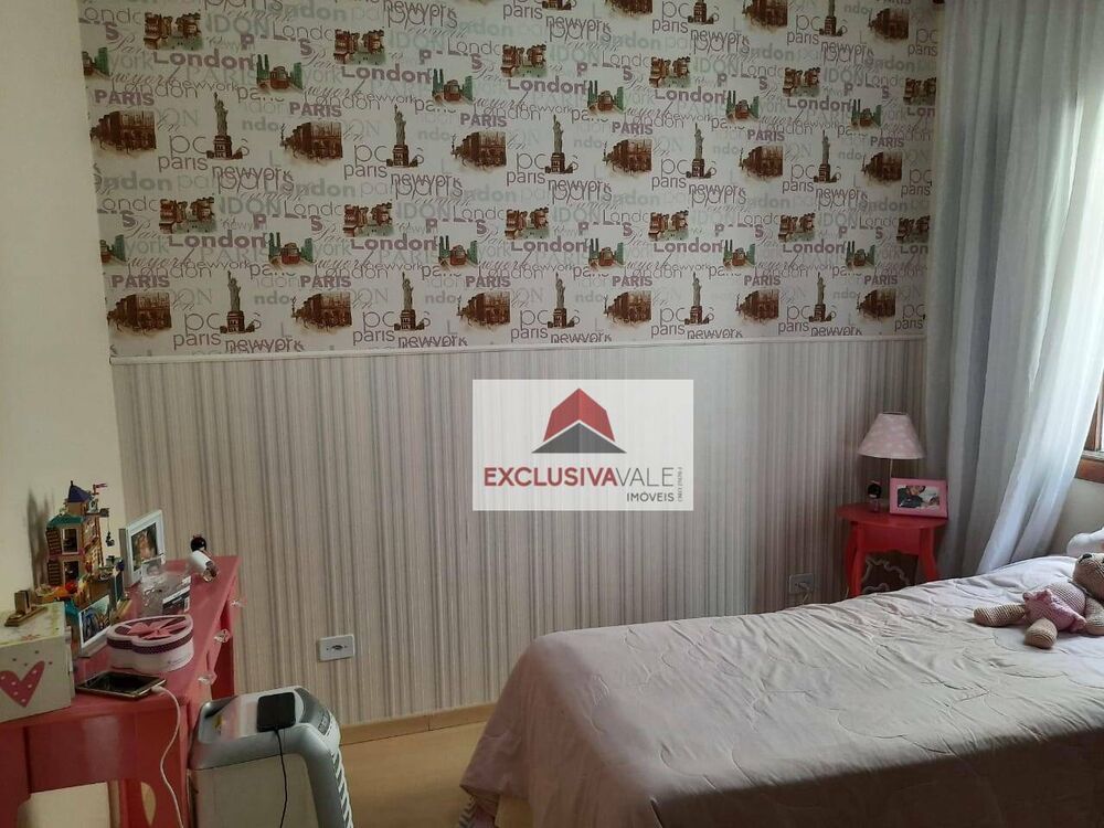 Casa à venda com 4 quartos, 318m² - Foto 4