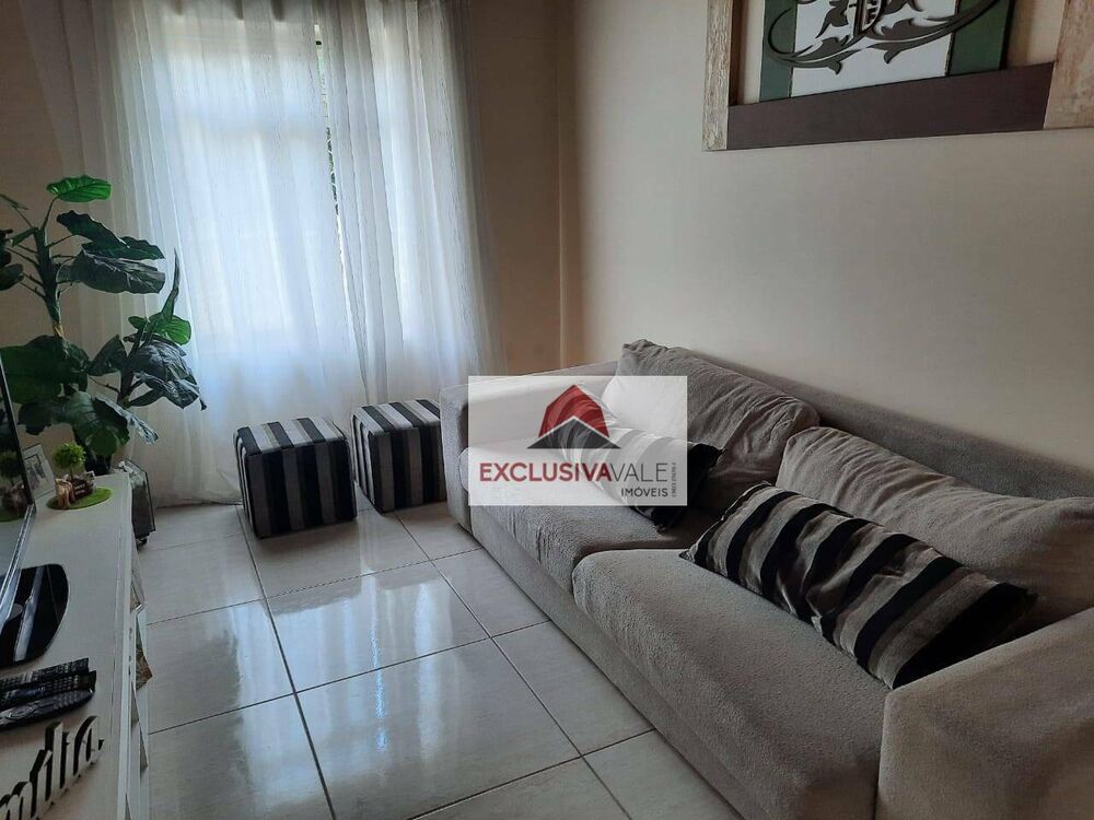 Casa à venda com 4 quartos, 318m² - Foto 2