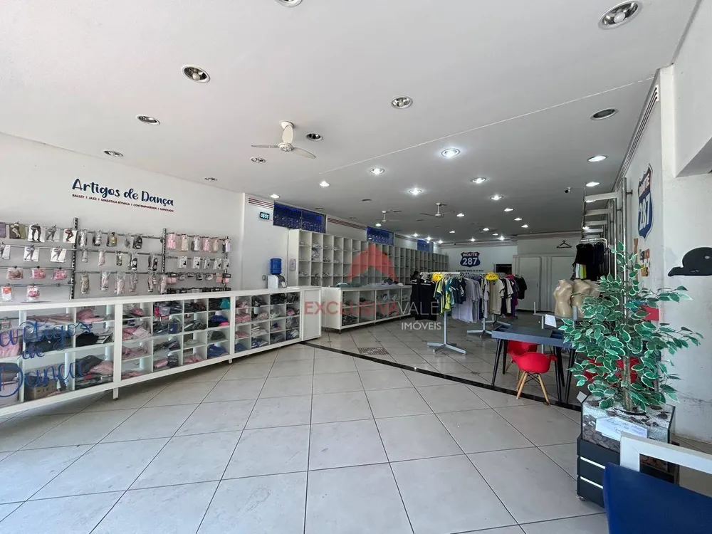 Loja-Salão, 140 m² - Foto 1