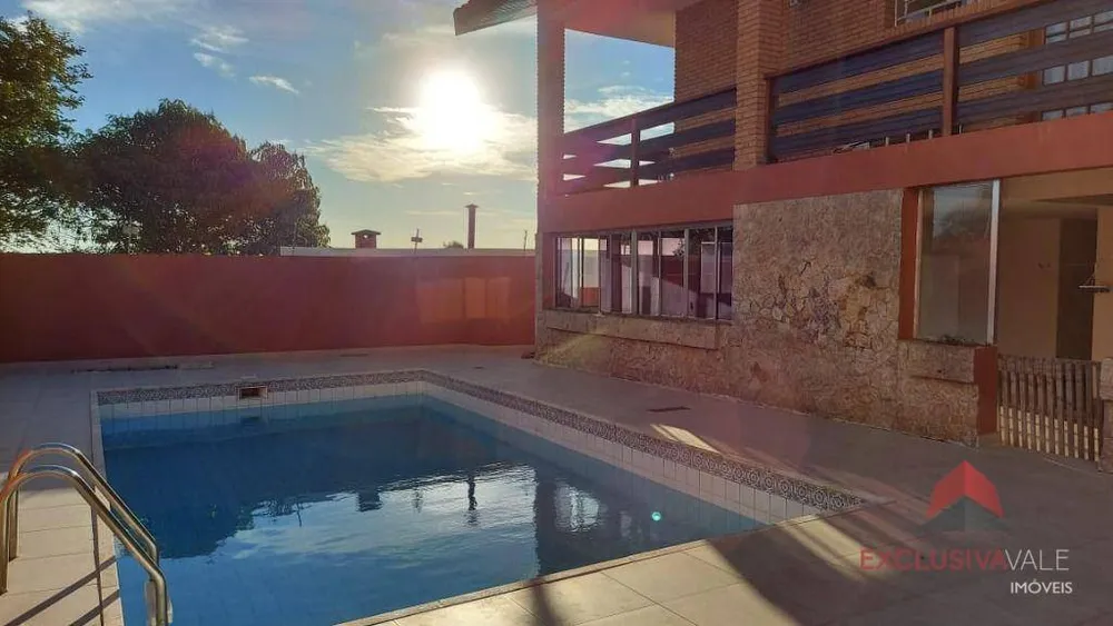 Casa, 3 quartos, 268 m² - Foto 4