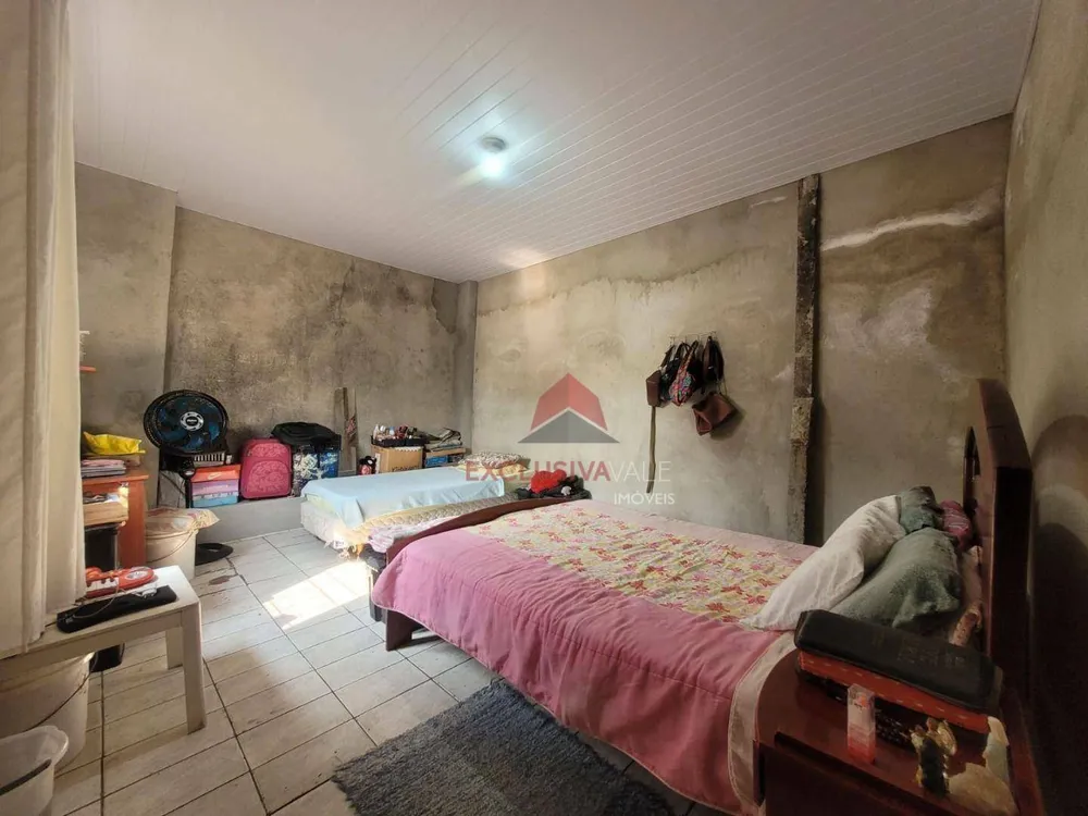 Casa, 8 quartos, 222 m² - Foto 3