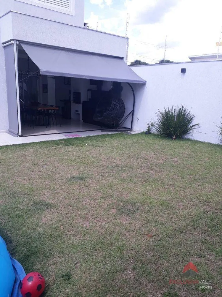 Casa, 4 quartos, 210 m² - Foto 1