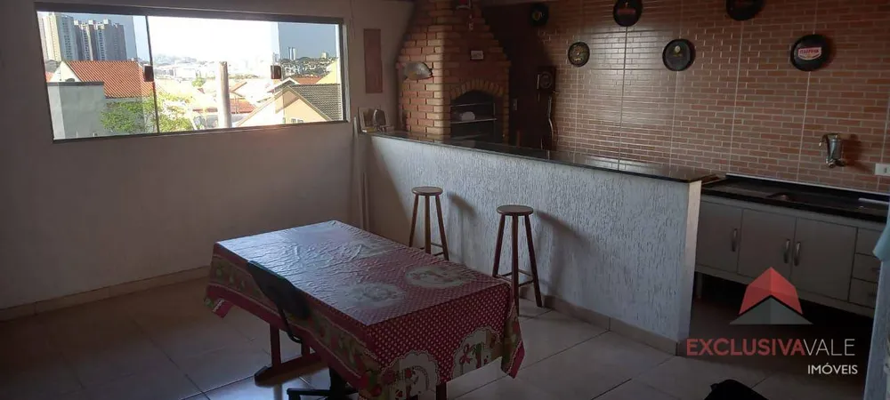 Casa, 2 quartos, 180 m² - Foto 1