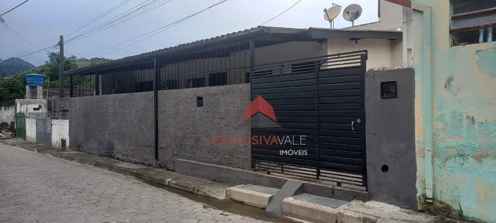 Casa, 2 quartos, 160 m² - Foto 1