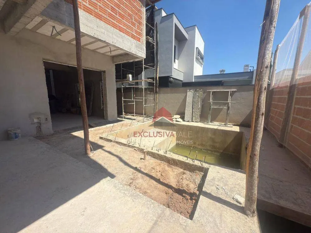 Casa de Condomínio, 4 quartos - Foto 1