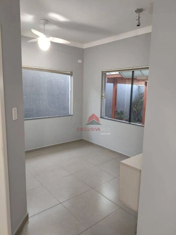 Casa, 3 quartos, 180 m² - Foto 3
