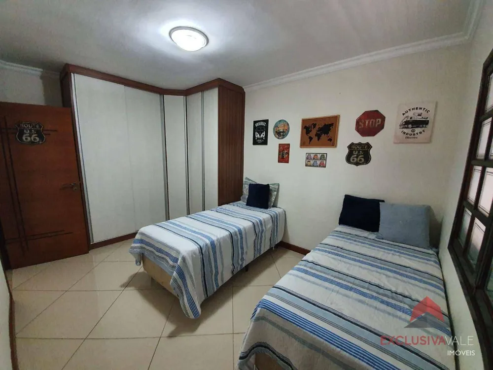 Casa, 3 quartos, 280 m² - Foto 3