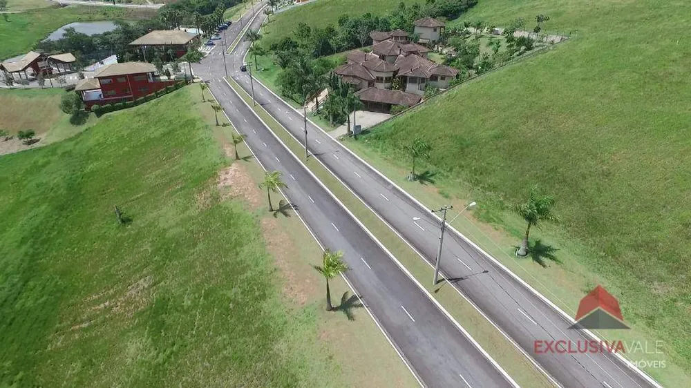 Loteamento e Condomínio, 1200 m² - Foto 1