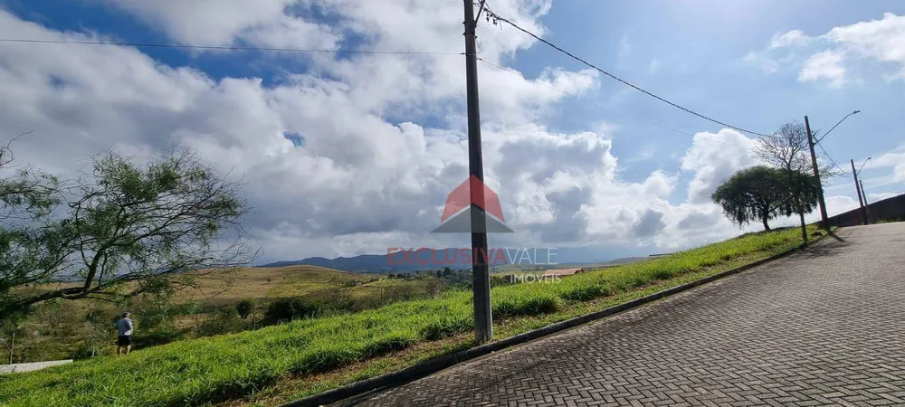 Loteamento e Condomínio, 1087 m² - Foto 1