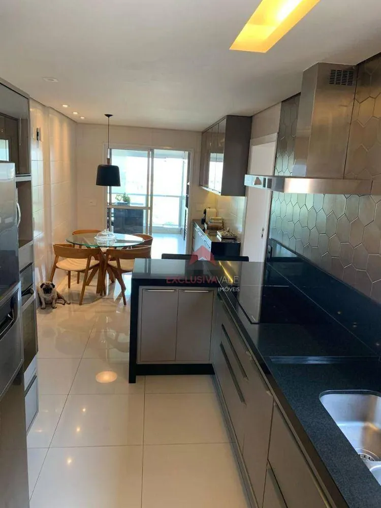 Apartamento, 4 quartos, 245 m² - Foto 4