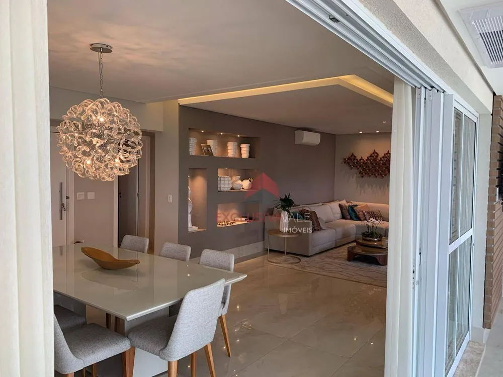Apartamento, 4 quartos, 245 m² - Foto 1