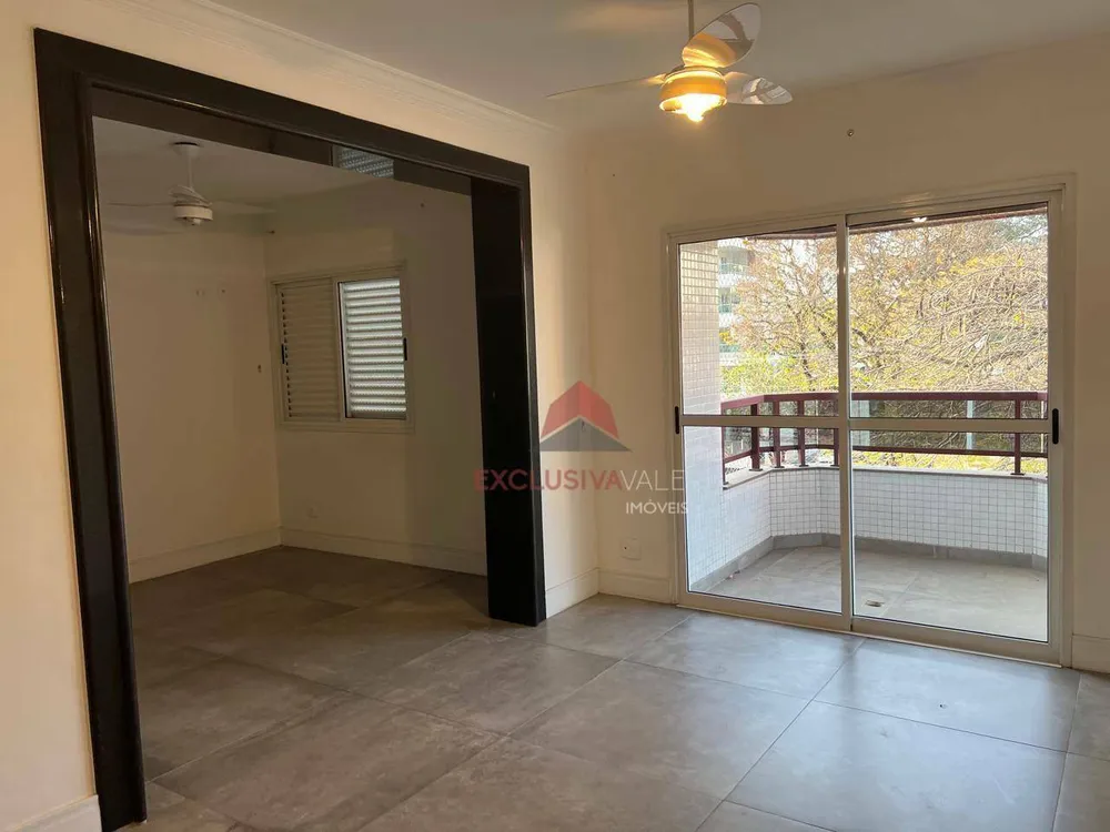 Apartamento, 3 quartos, 130 m² - Foto 1