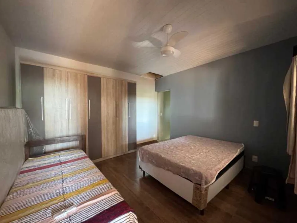 Casa, 3 quartos, 190 m² - Foto 2