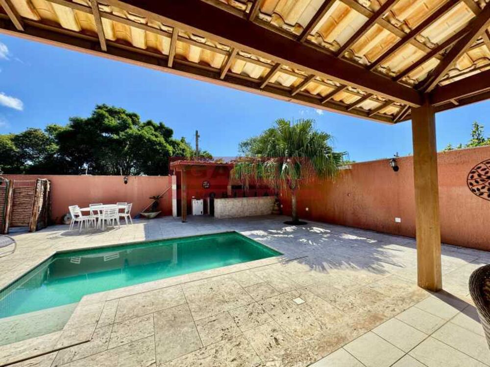 Casa de Condomínio à venda com 4 quartos, 193m² - Foto 3