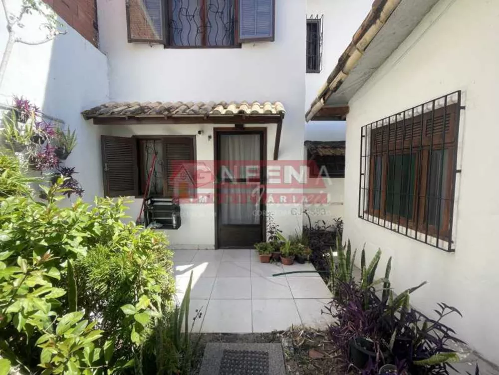 Casa, 4 quartos, 102 m² - Foto 1