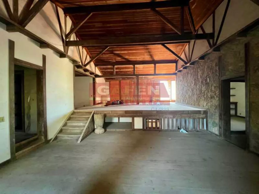 Casa, 7 quartos, 380 m² - Foto 3