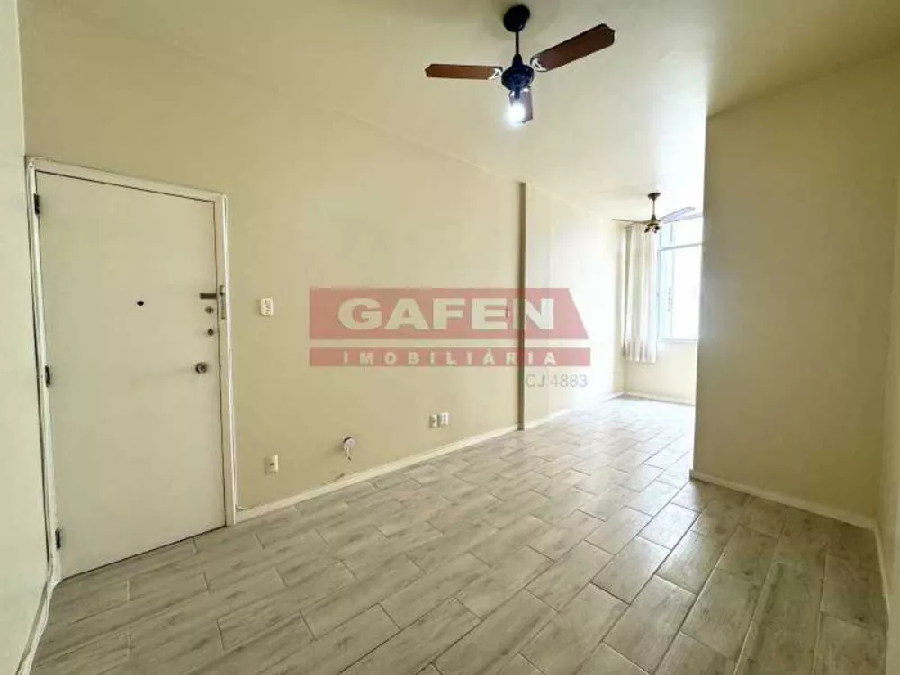 Apartamento, 2 quartos, 70 m² - Foto 2