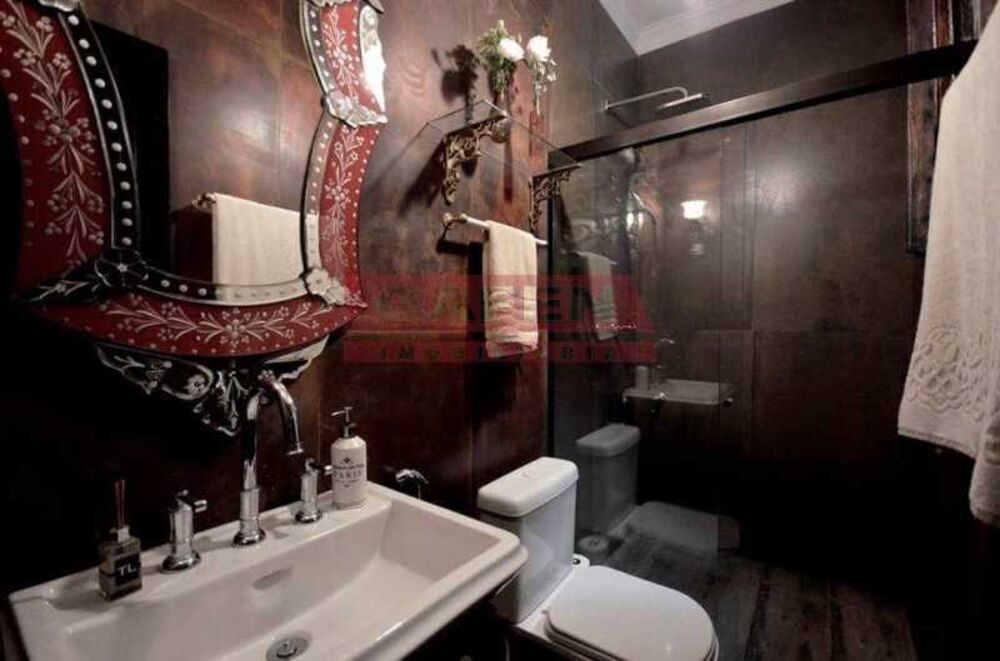 Casa, 7 quartos, 585 m² - Foto 2