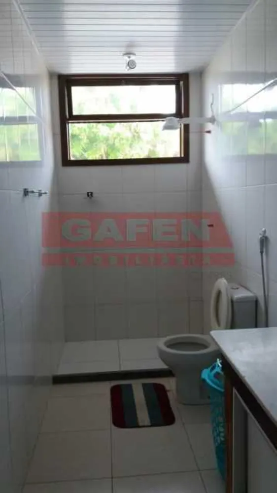 Casa, 3 quartos, 220 m² - Foto 2