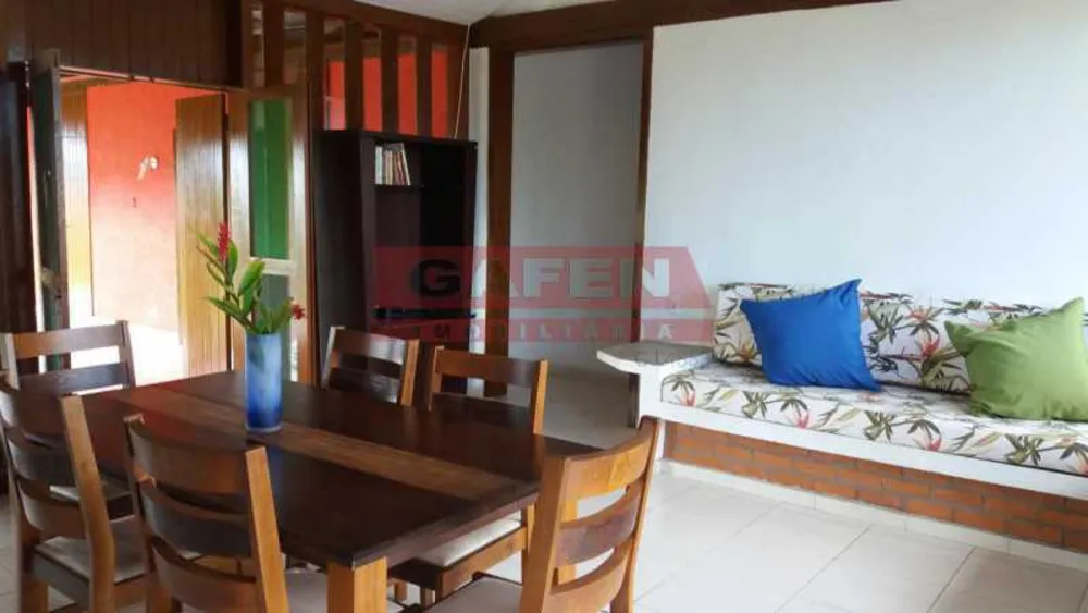 Casa, 3 quartos, 220 m² - Foto 8