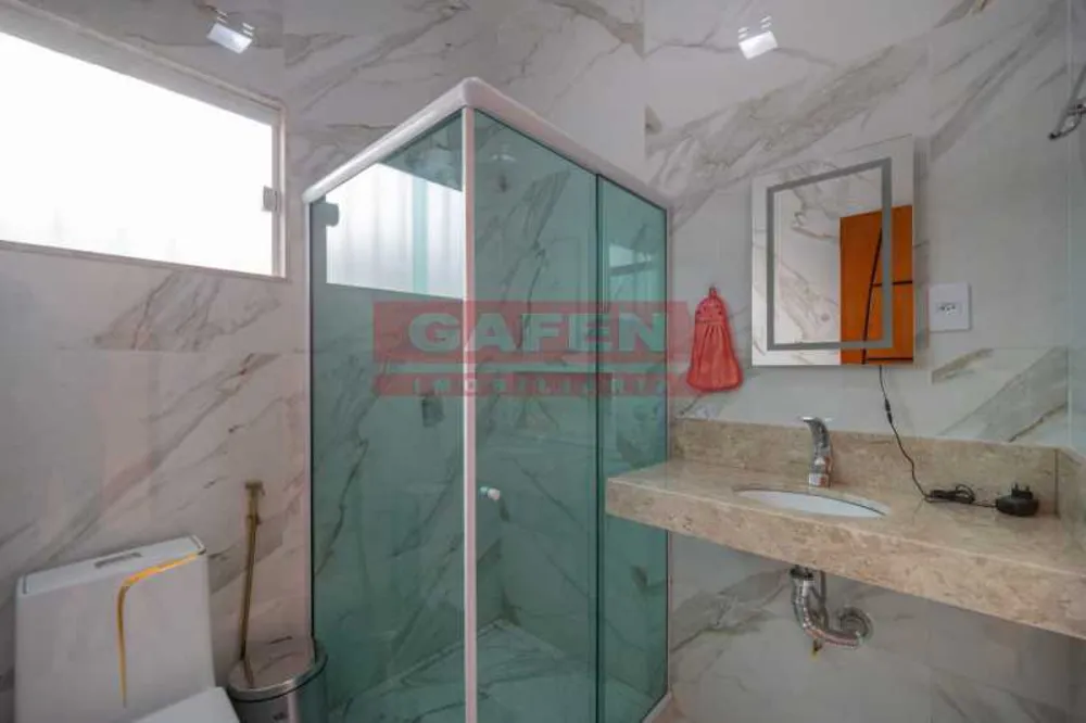 Casa, 4 quartos, 235 m² - Foto 3