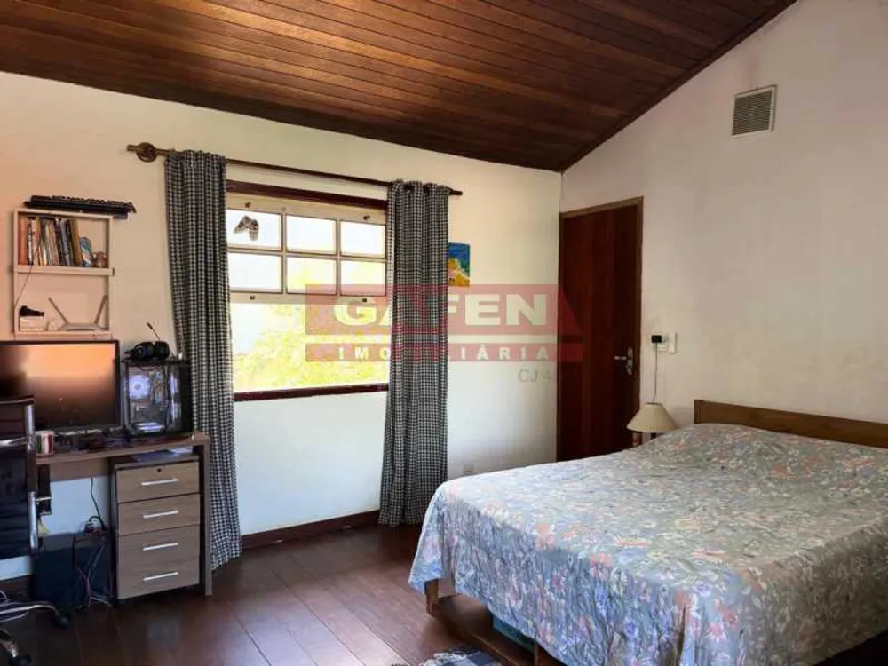 Casa, 6 quartos, 350 m² - Foto 4