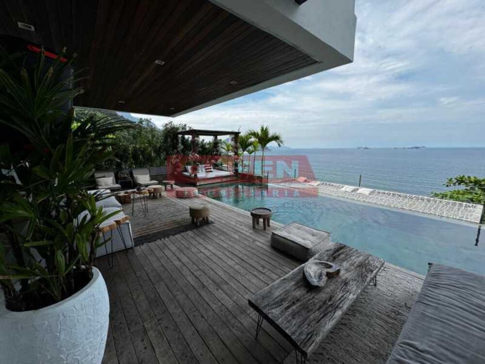 Casa de Condomínio à venda com 5 quartos, 800m² - Foto 2