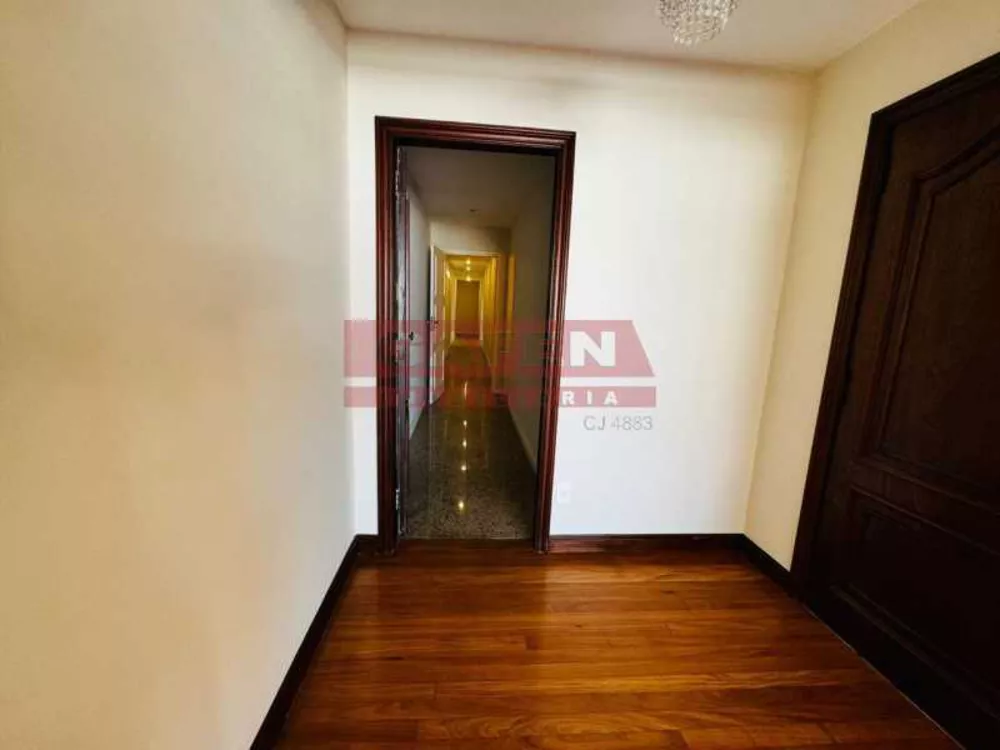 Apartamento, 3 quartos, 270 m² - Foto 16