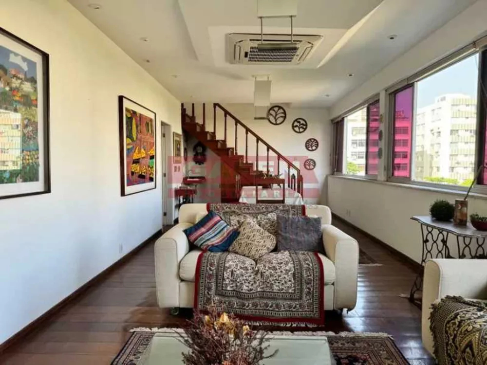 Cobertura, 3 quartos, 245 m² - Foto 13