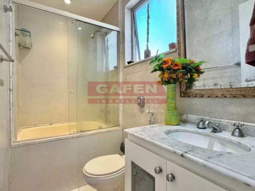 Cobertura, 3 quartos, 245 m² - Foto 2