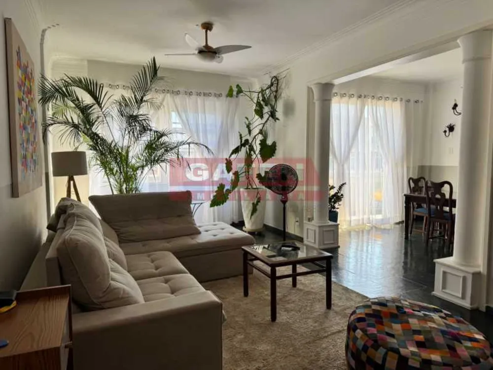 Apartamento, 4 quartos, 16 m² - Foto 1