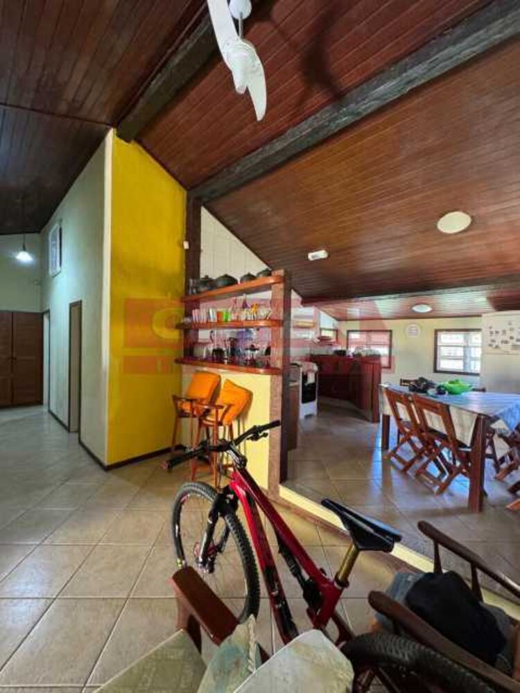 Casa à venda com 4 quartos, 200m² - Foto 7