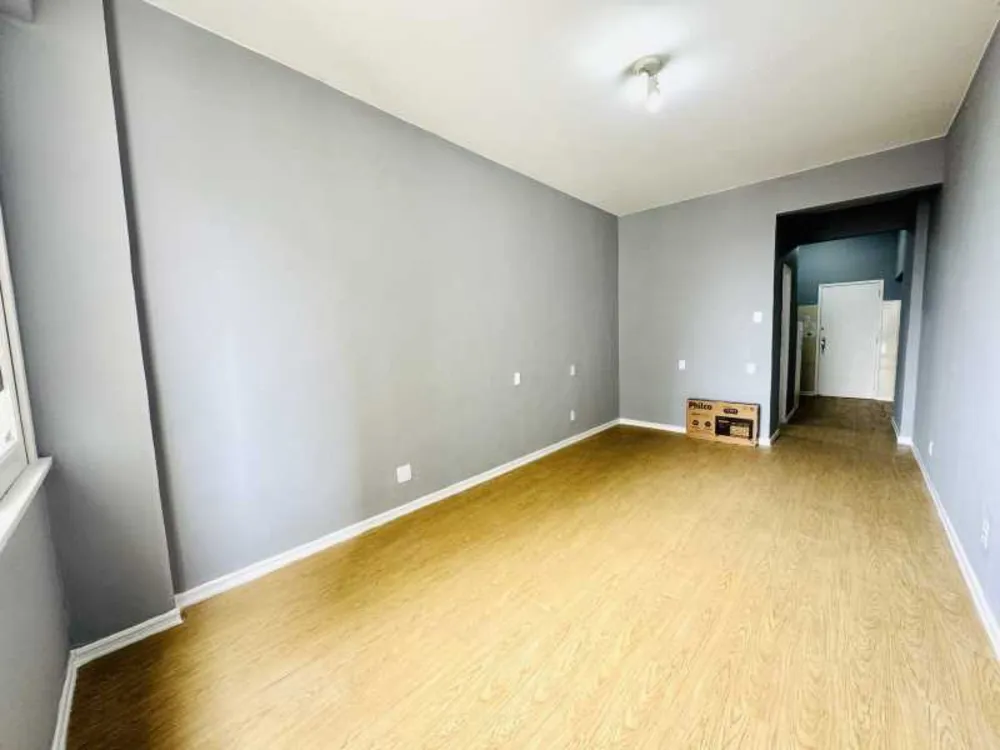Apartamento, 1 quarto, 33 m² - Foto 2