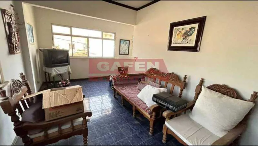 Casa, 4 quartos, 228 m² - Foto 2