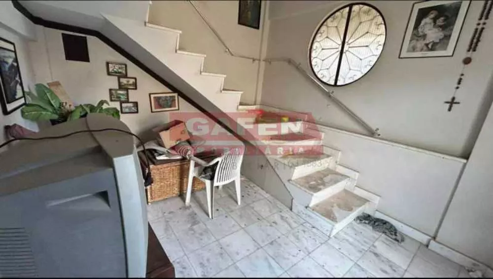 Casa, 4 quartos, 228 m² - Foto 3