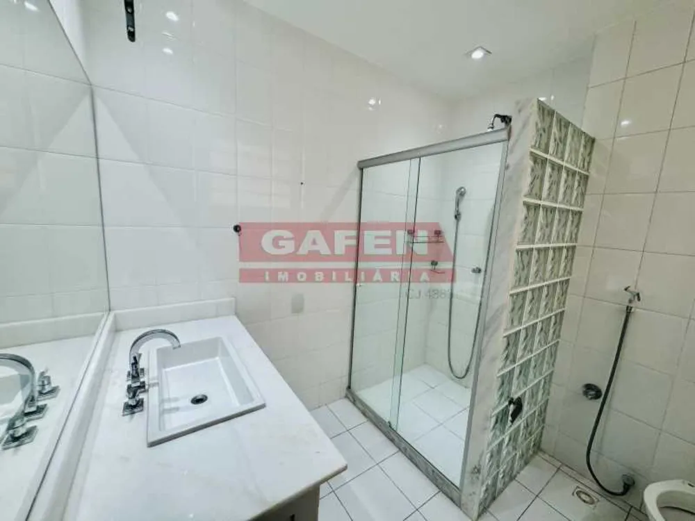 Apartamento, 3 quartos, 210 m² - Foto 1