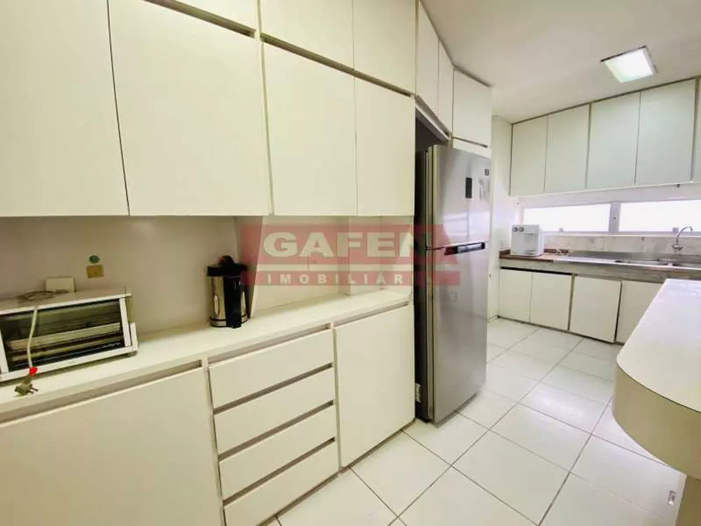 Apartamento, 3 quartos, 200 m² - Foto 13