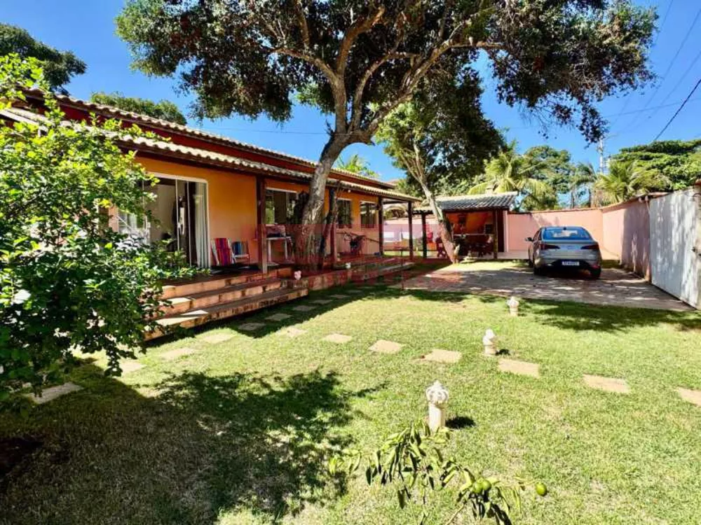 Casa, 5 quartos, 249 m² - Foto 2