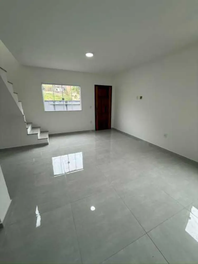 Casa, 2 quartos, 72 m² - Foto 1