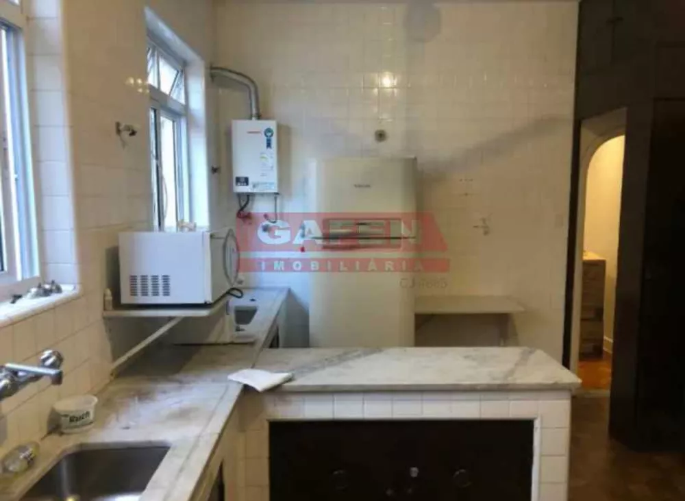 Apartamento, 3 quartos, 230 m² - Foto 11
